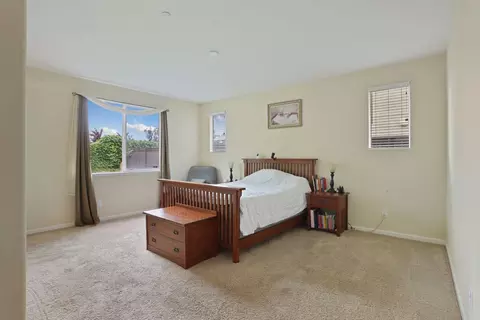 Bedroom - 1094 Danilo Ct, Manteca, CA 95337 photo 5 of 7
