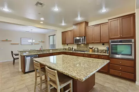 Kitchen - 1094 Danilo Ct, Manteca, CA 95337 photo 2 of 8