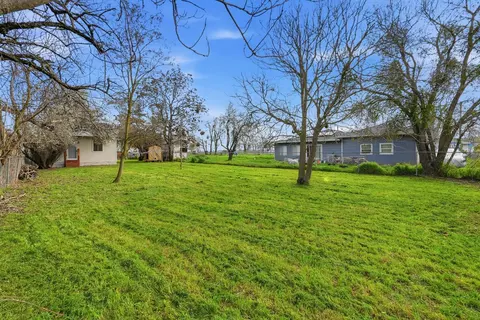 1021 Grand Ave, Olivehurst, CA 95961 photo 11