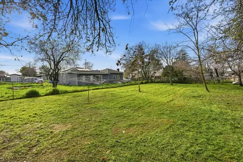 1021 Grand Ave, Olivehurst, CA 95961 photo 35