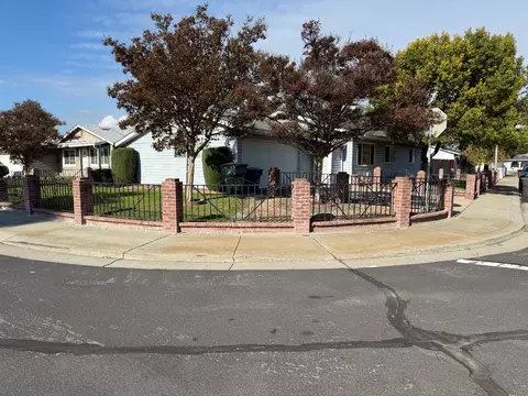 Exterior - 16439 Carleta Pl, Lathrop, CA 95330 photo 13 of 14