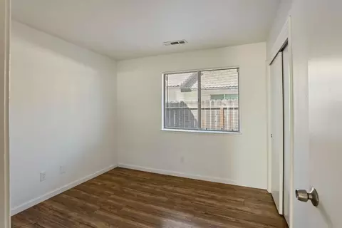Bedroom - 2408 Echo Park Ct, Modesto, CA 95358 photo 2 of 4