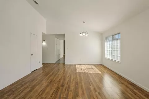 Living - 2408 Echo Park Ct, Modesto, CA 95358 photo 2 of 8