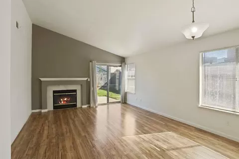 Living - 2408 Echo Park Ct, Modesto, CA 95358 photo 7 of 8
