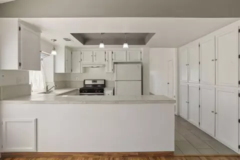 Kitchen - 2408 Echo Park Ct, Modesto, CA 95358 photo 5 of 5