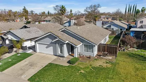 View/Area - 2408 Echo Park Ct, Modesto, CA 95358 photo 2 of 8