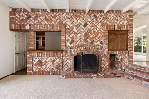 Living - 1700 Mcclaren Dr, Carmichael, CA 95608 photo 6 of 8