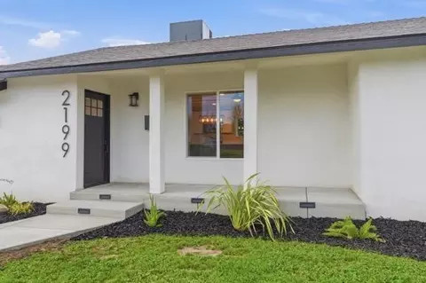 Exterior - 2199 Glen Ave, Merced, CA 95340 photo 2 of 6