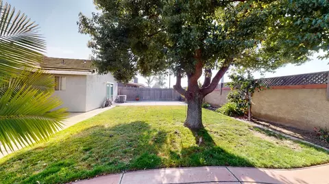 Exterior - 1617 Charlottesville Ln, Ceres, CA 95307 photo 4 of 4