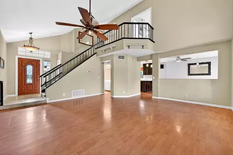 Living - 4625 Shade Tree Way, Antelope, CA 95843 photo 2 of 4
