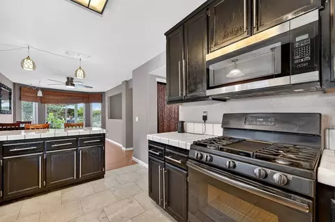 Kitchen - 4625 Shade Tree Way, Antelope, CA 95843 photo 2 of 2