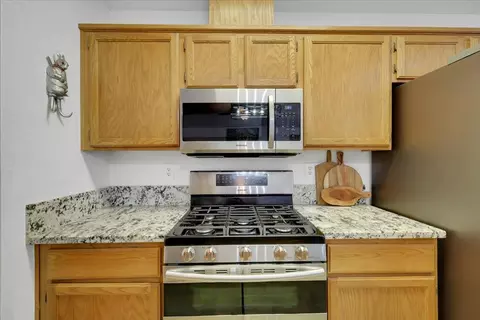 Kitchen - 2634 Madrone St, Sutter, CA 95982 photo 2 of 4