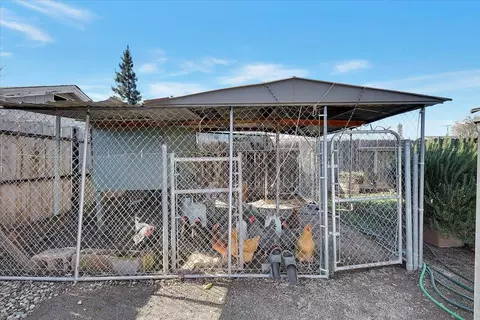 Exterior - 2634 Madrone St, Sutter, CA 95982 photo 13 of 43
