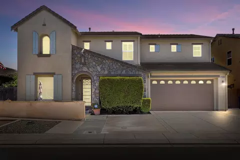 2808 Espana Ln, Modesto, CA 95355 photo 1