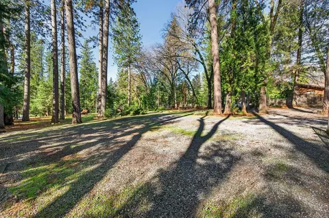 Exterior - 5897 Silverleaf Dr, Foresthill, CA 95631 photo 5 of 12
