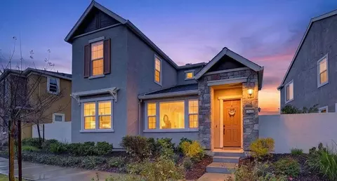 2860 Mccloud Way, Roseville, CA 95747