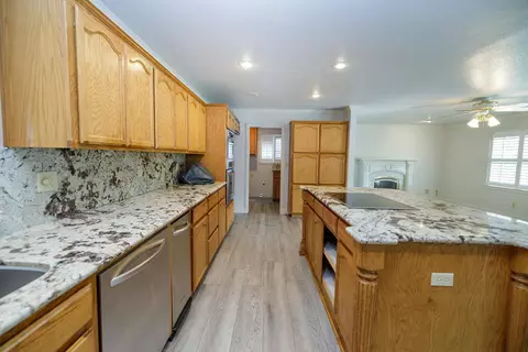 1912 Kendall Ave, Modesto, CA 95355 photo 19