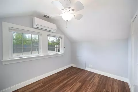 Bedroom - 5424 Fair Oaks Blvd, Carmichael, CA 95608 photo 4 of 10