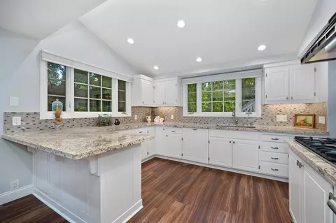 Kitchen - 5424 Fair Oaks Blvd, Carmichael, CA 95608 photo 2 of 6