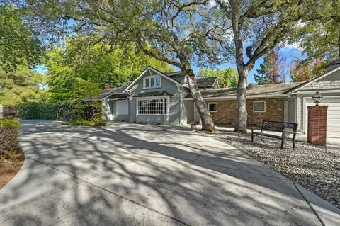 Exterior - 5424 Fair Oaks Blvd, Carmichael, CA 95608 photo 2 of 19