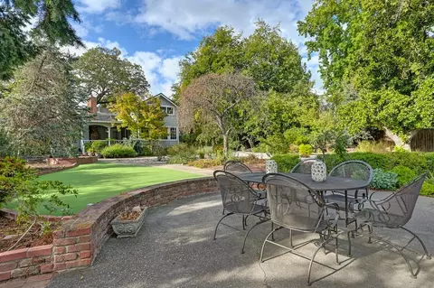 Exterior - 5424 Fair Oaks Blvd, Carmichael, CA 95608 photo 5 of 19