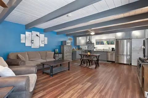 Living - 5424 Fair Oaks Blvd, Carmichael, CA 95608 photo 7 of 9
