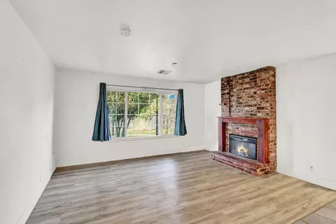 Living - 1837 Celeste Dr, Modesto, CA 95355 photo 1 of 5