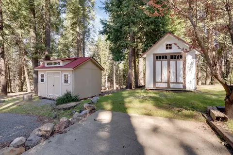 Exterior - 4468 Bushwacker Ln, Pollock Pines, CA 95726 photo 16 of 32