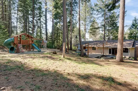 Exterior - 4468 Bushwacker Ln, Pollock Pines, CA 95726 photo 11 of 32