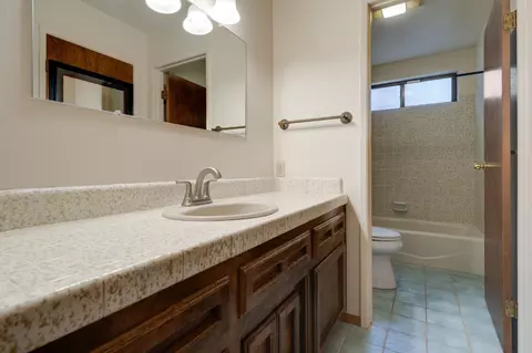 Bath - 4468 Bushwacker Ln, Pollock Pines, CA 95726 photo 2 of 2