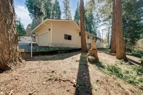 Exterior - 4468 Bushwacker Ln, Pollock Pines, CA 95726 photo 28 of 32