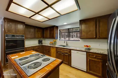 Kitchen - 4468 Bushwacker Ln, Pollock Pines, CA 95726 photo 1 of 2