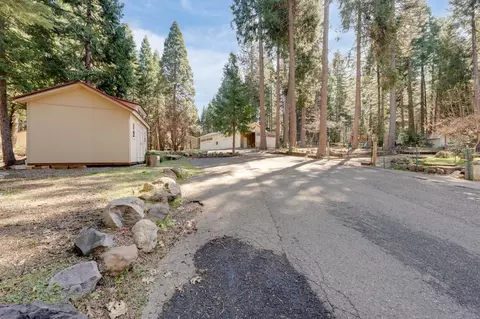 Exterior - 4468 Bushwacker Ln, Pollock Pines, CA 95726 photo 14 of 32