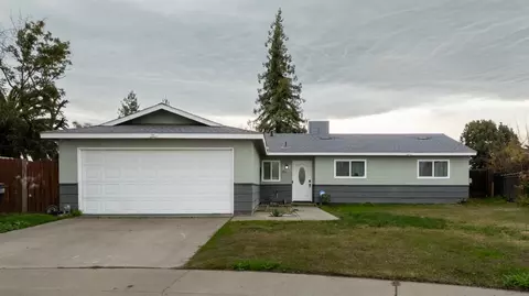 601 Summit Ct, Modesto, CA 95357