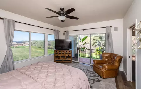 Bedroom - 8560 Bar Crest Dr, Placerville, CA 95667 photo 1 of 7
