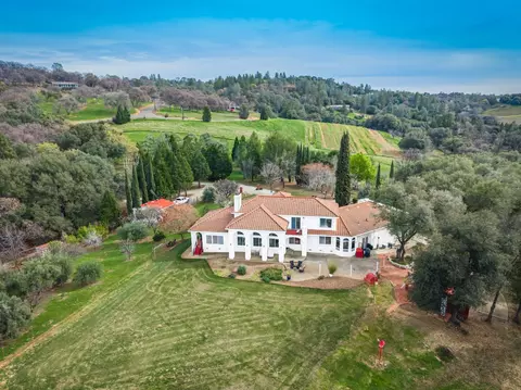 View/Area - 8560 Bar Crest Dr, Placerville, CA 95667 photo 4 of 8