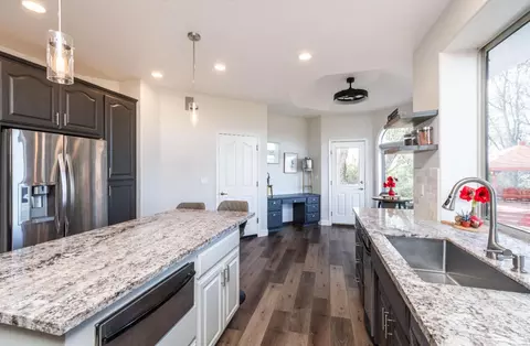 Kitchen - 8560 Bar Crest Dr, Placerville, CA 95667 photo 4 of 8