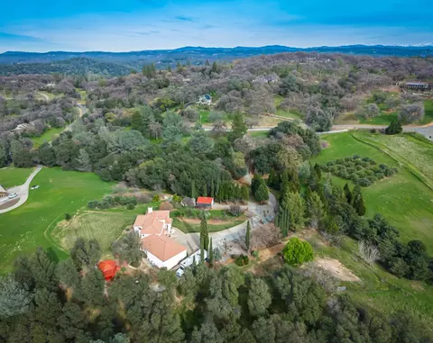 View/Area - 8560 Bar Crest Dr, Placerville, CA 95667 photo 5 of 8