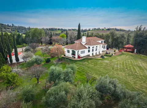 View/Area - 8560 Bar Crest Dr, Placerville, CA 95667 photo 3 of 8