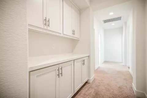 Entry Way - 127 Bodega Dr, Lodi, CA 95240 photo 1 of 6