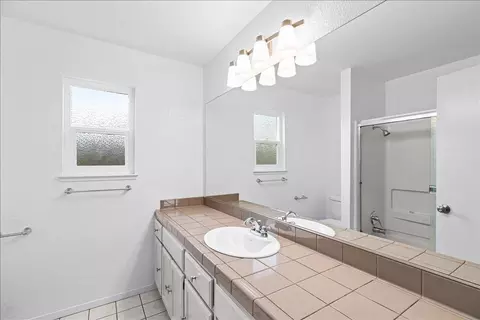 Bath - 5121 Durley, Salida, CA 95368 photo 3 of 3