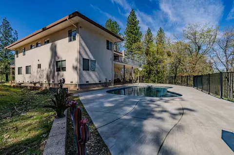 Exterior - 14000 Brandon Rd, Pine Grove, CA 95665 photo 14 of 18