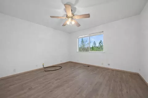 Bedroom - 14000 Brandon Rd, Pine Grove, CA 95665 photo 14 of 16