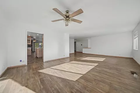 Living - 14000 Brandon Rd, Pine Grove, CA 95665 photo 6 of 13
