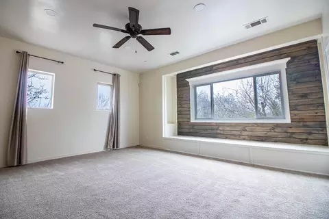 Living - 4809 Trails Ct, Modesto, CA 95357 photo 3 of 7