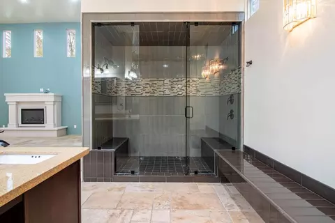 Bath - 4809 Trails Ct, Modesto, CA 95357 photo 8 of 8