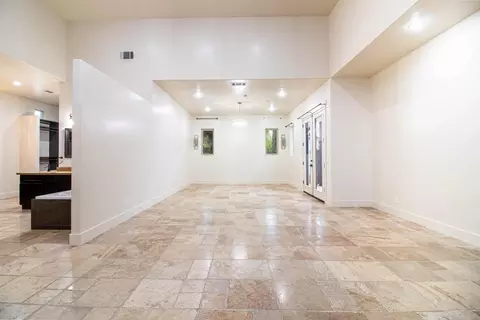 Living - 4809 Trails Ct, Modesto, CA 95357 photo 5 of 7