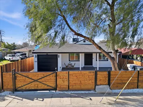 3916 38th St, Sacramento, CA 95820