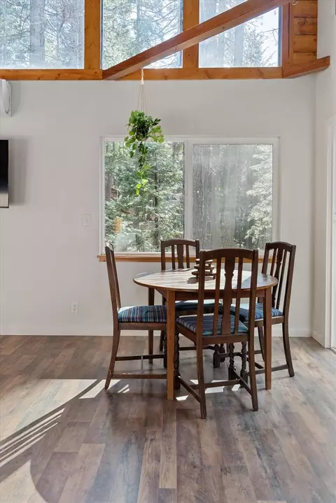 Dining - 210 David Lee Rd, Arnold, CA 95223 photo 1 of 2