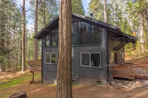 Exterior - 210 David Lee Rd, Arnold, CA 95223 photo 10 of 12